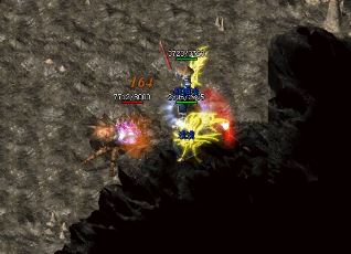 单职业战士对战道士:燃烧印下的巅峰对决 单职业战士对战道士:燃烧印下的巅峰对决